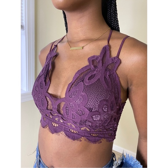 So Fancy Boutique Other - 🌹Crochet Lace Bralette With Pads